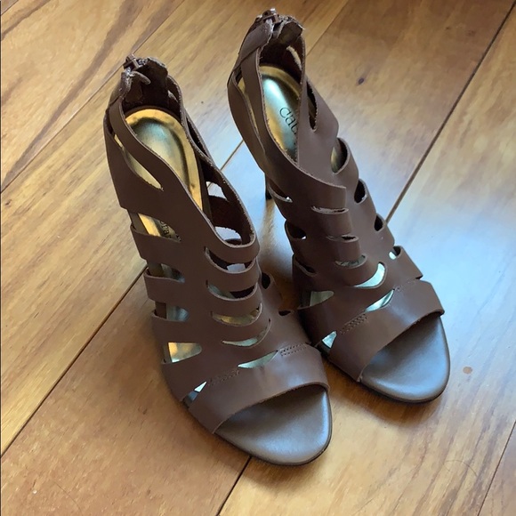 Cathy Jean Caged Stilettos - Picture 2 of 5